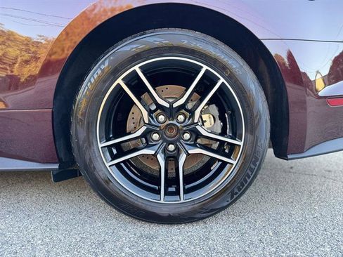 Used 2018 Ford Mustang GT image 19