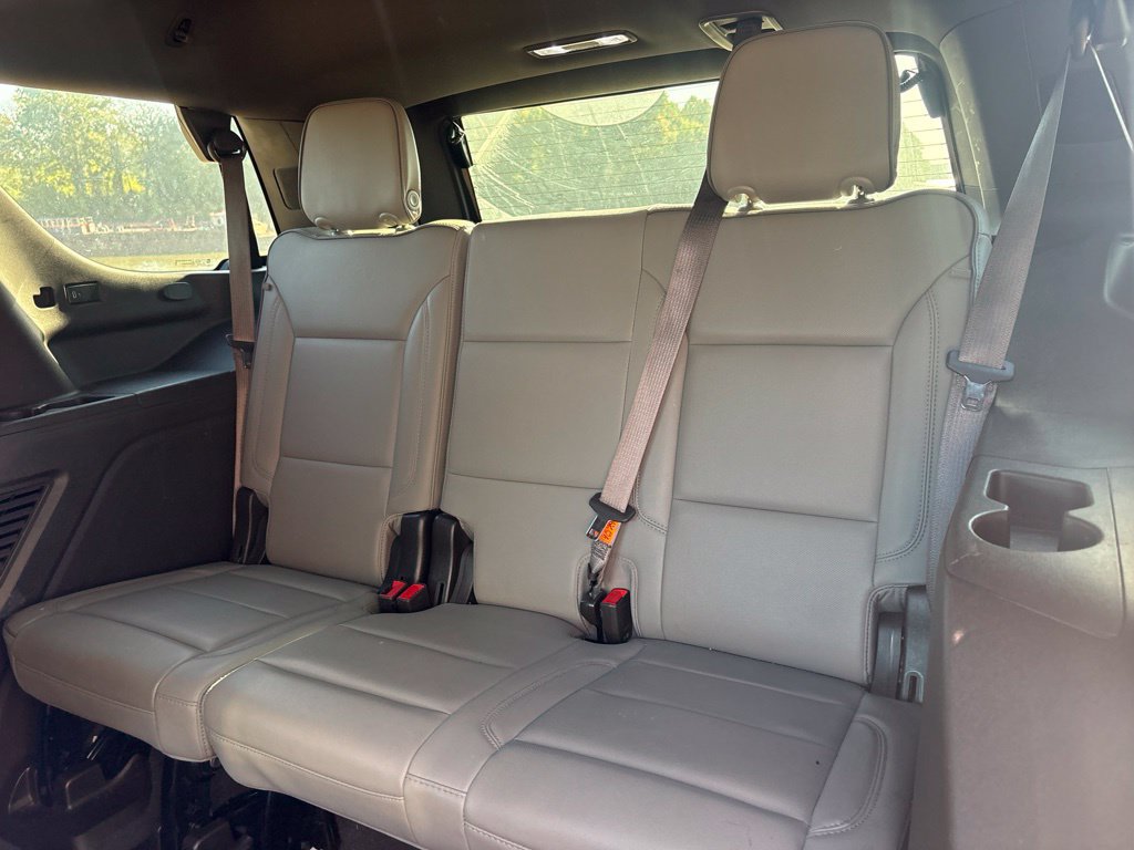 Used 2023 GMC Yukon SLT w/ SLT Premium Package RWD image 25