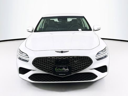 Used 2025 Genesis G70 2.5T image 2
