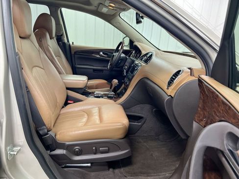 Used 2015 Buick Enclave Premium w/ Experience Buick Package FWD image 22