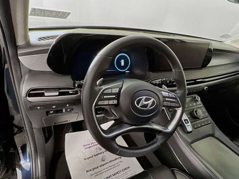 Used 2023 Hyundai Palisade Limited image 10