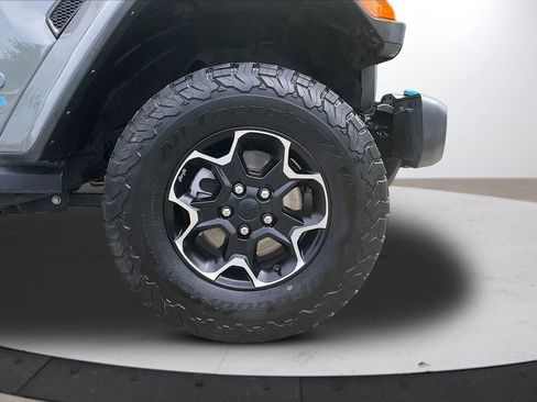 Certified 2021 Jeep Wrangler Unlimited Rubicon 4xe w/ Cold Weather Group AWD/4WD image 34