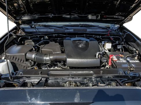 Used 2023 Toyota Tacoma SR5 w/ Trail Edition image 55