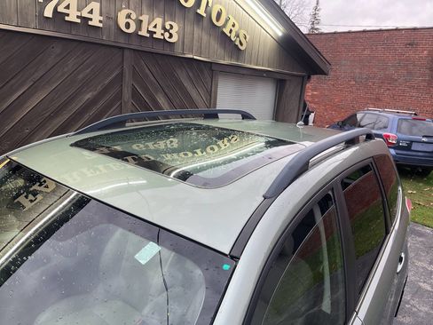 Used 2015 Subaru Forester 2.5i Limited image 7