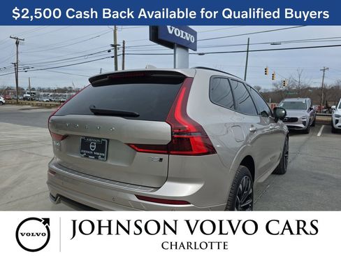 New 2026 Volvo XC60 B5 Ultra w/ Protection Package Premier image 5