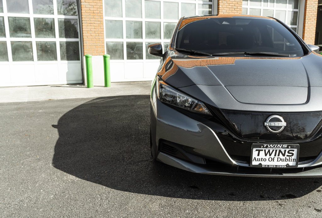 Used 2025 Nissan Leaf S FWD image 31