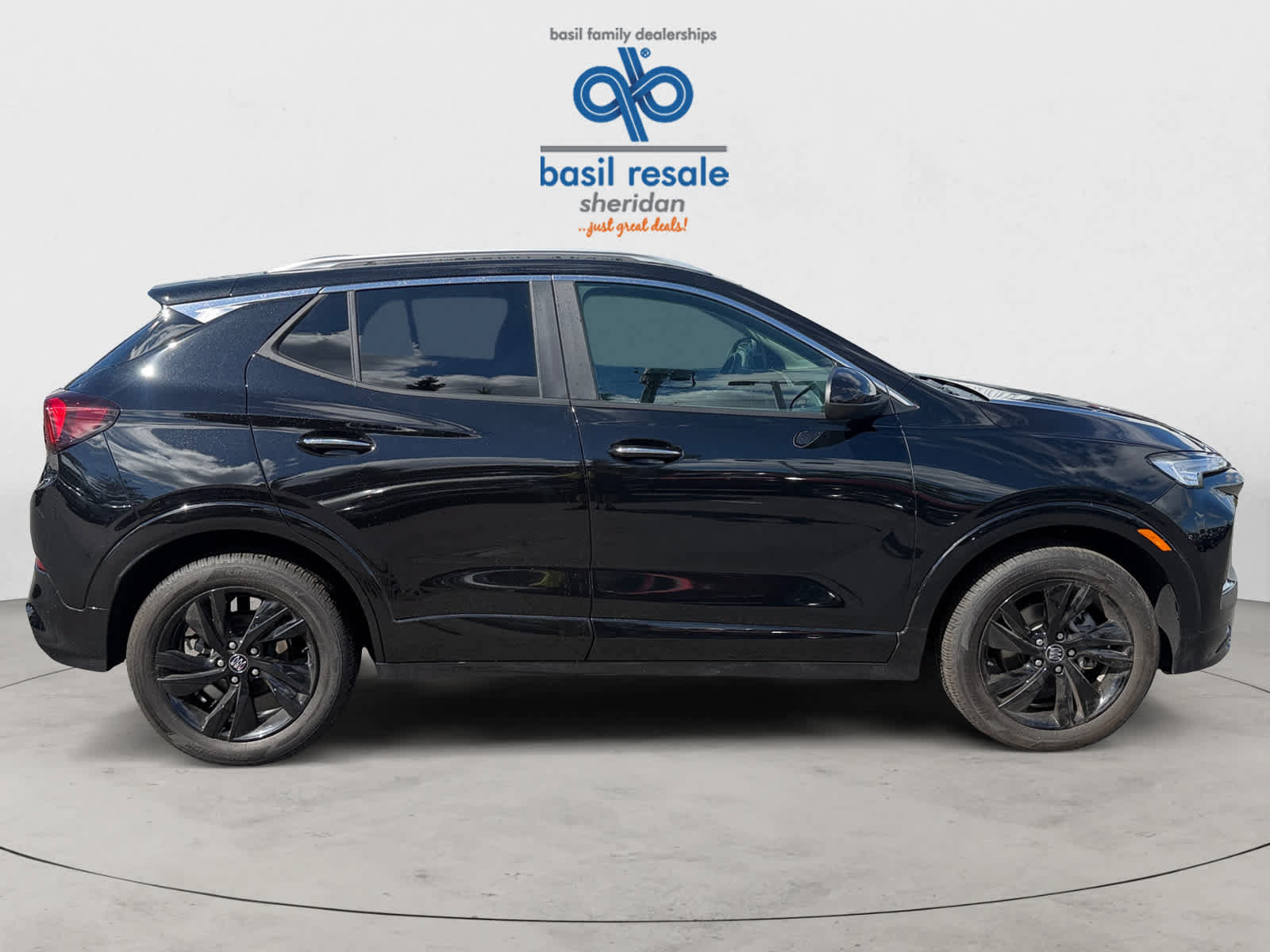Used 2025 Buick Encore GX Sport Touring w/ Comfort Package FWD image 8