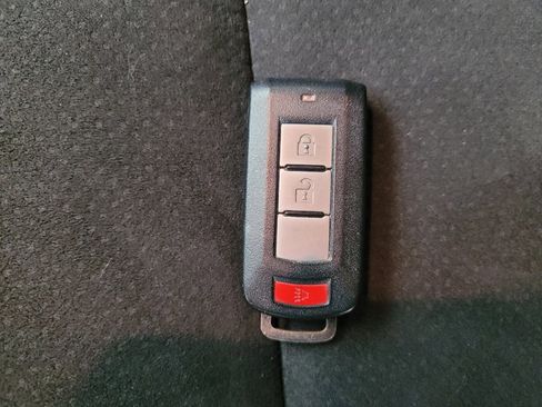 Used 2022 Mitsubishi Eclipse Cross SE AWD/4WD image 32