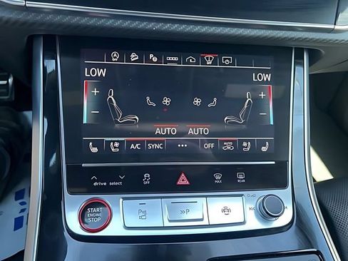 Used 2024 Audi RS Q8 AWD/4WD image 44