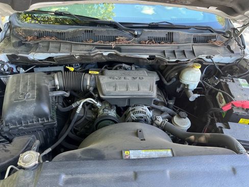 Used 2011 RAM 1500 Classic SLT RWD image 25