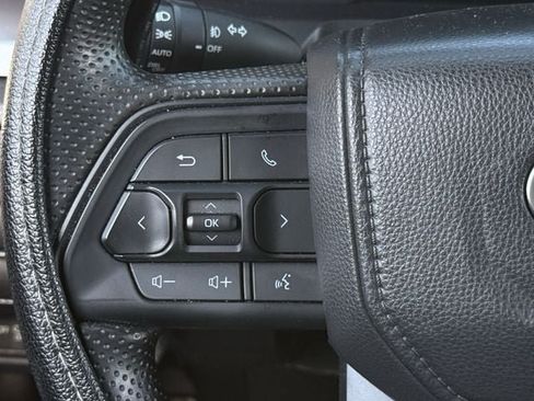 Used 2025 Toyota Tacoma SR5 RWD image 13