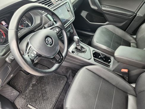 Used 2019 Volkswagen Tiguan S FWD image 13