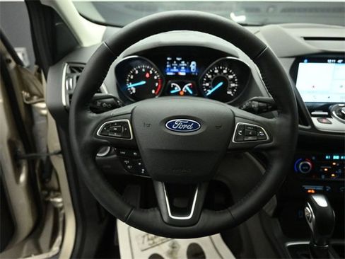 Certified 2018 Ford Escape Titanium w/ Ford Safe & Smart Package image 15