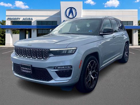 Used 2022 Jeep Grand Cherokee Summit AWD/4WD image 1