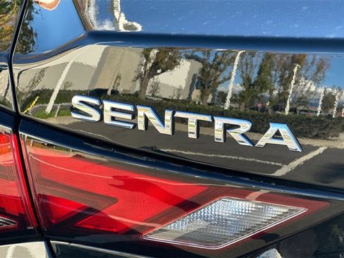 Used 2025 Nissan Sentra SV w/ All-Weather Package image 31