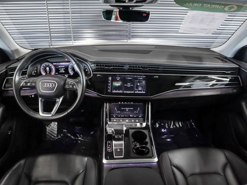 Used 2023 Audi Q8 Premium w/ Convenience Package AWD/4WD image 10
