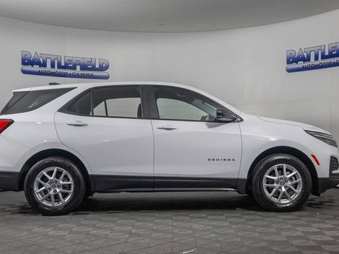 Used 2024 Chevrolet Equinox LS w/ Driver Confidence II Package image 11