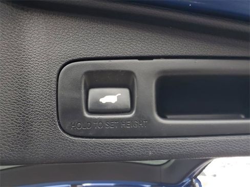 Used 2020 Honda CR-V Touring image 34