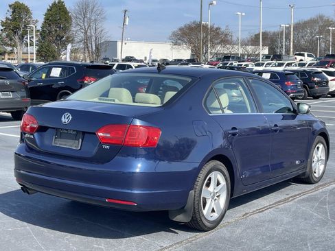 Used 2013 Volkswagen Jetta TDI image 7