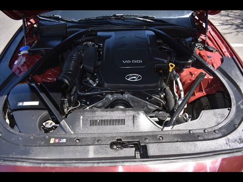 Used 2015 Hyundai Genesis 3.8 RWD image 36