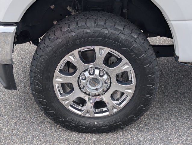 Used 2021 Ford F250 Lariat w/ Lariat Ultimate Package AWD/4WD image 13