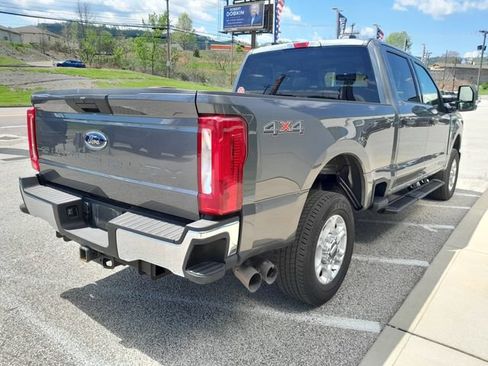 Used 2026 Ford F250 XLT AWD/4WD image 8