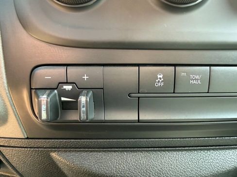Used 2019 RAM 1500 Tradesman w/ Popular Equipment Group AWD/4WD image 18