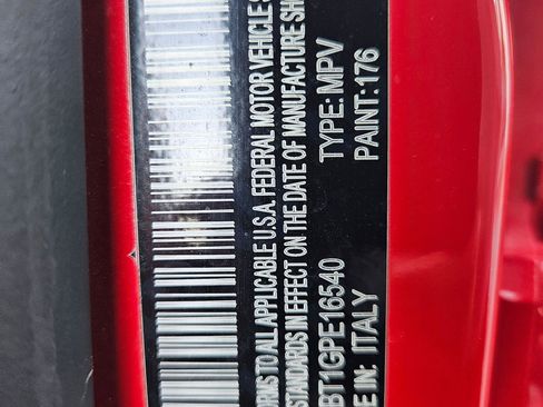 Used 2016 Jeep Renegade Latitude w/ Popular Equipment Group image 21