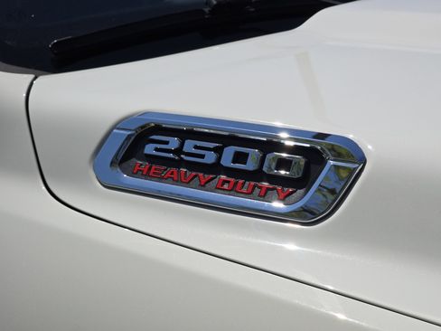 Used 2019 RAM 2500 Laramie image 2