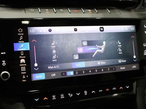 New 2026 Jeep Grand Cherokee Limited Reserve image 34