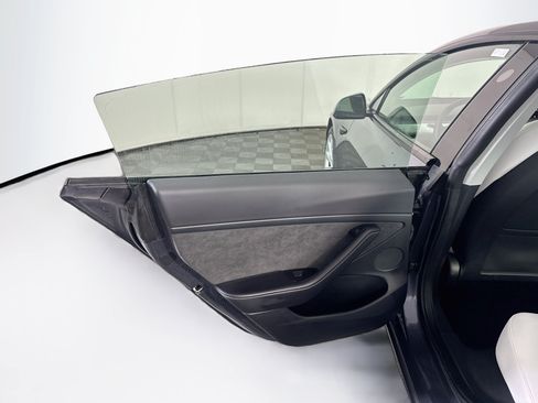 Used 2023 Tesla Model 3 Standard Range RWD image 25