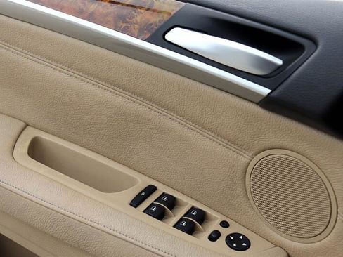 Used 2007 BMW X5 3.0si image 42