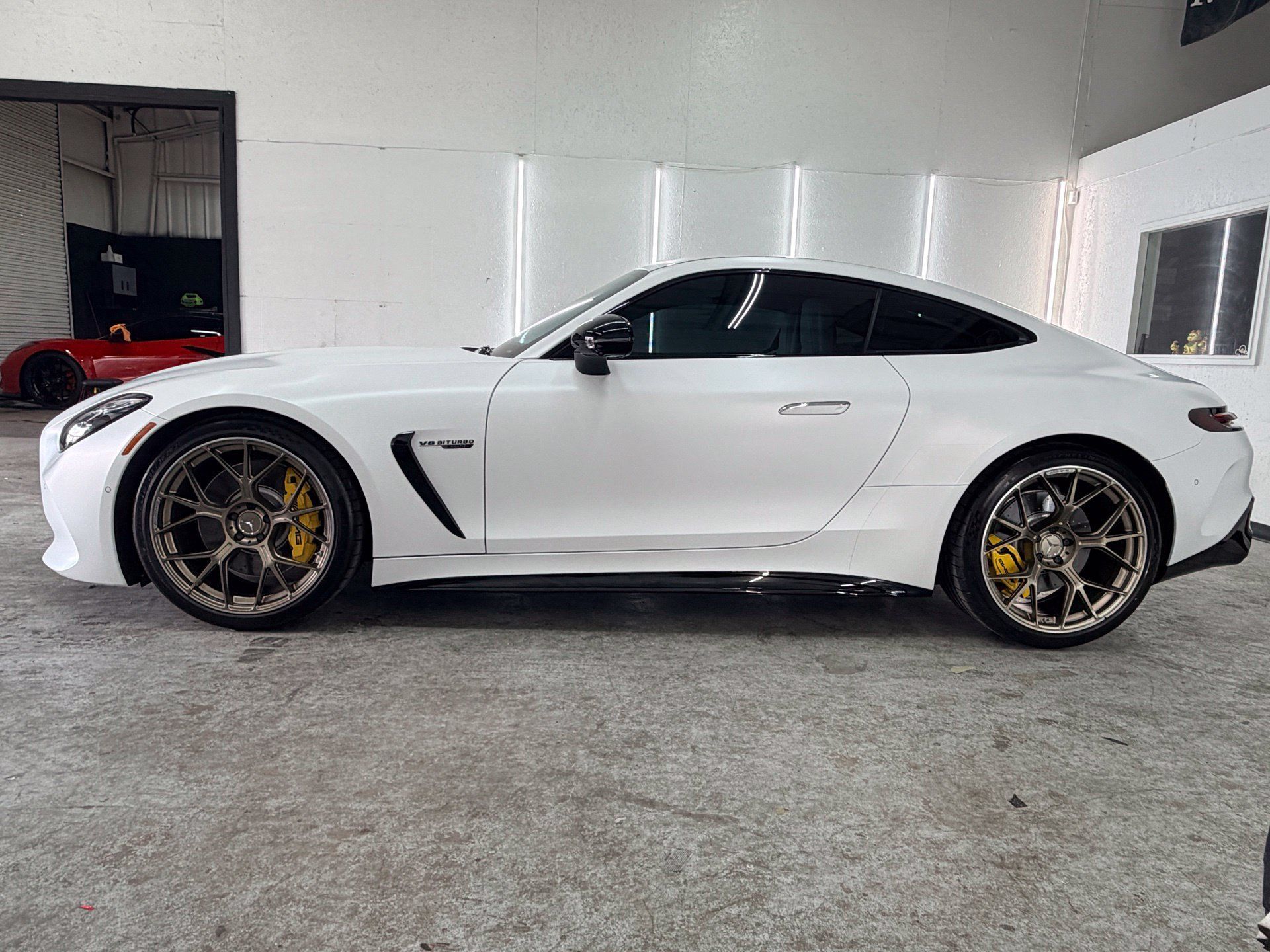 Used 2025 Mercedes-Benz AMG GT 63 image 3