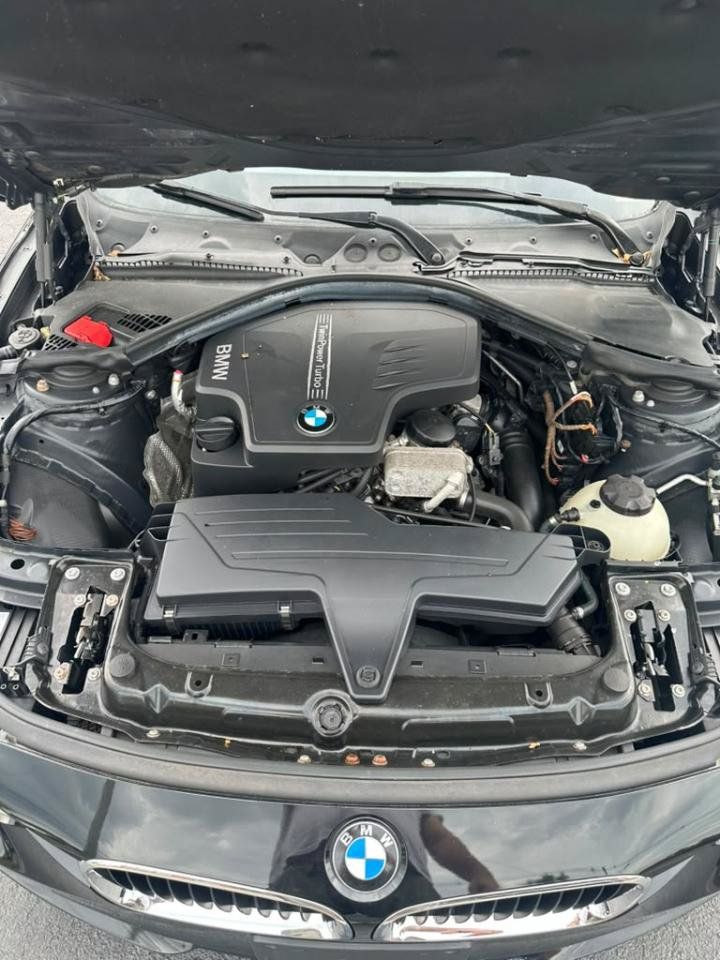 Used 2013 BMW 328i xDrive Sedan AWD/4WD image 29