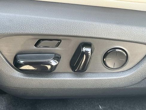 New 2026 Lexus RX 350 AWD image 25