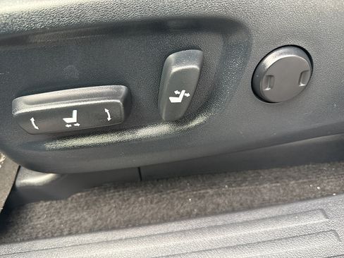 Used 2018 Toyota 4Runner Limited AWD/4WD image 35