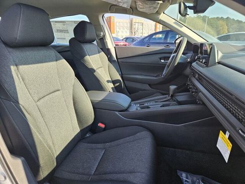 New 2025 Honda Accord LX image 12