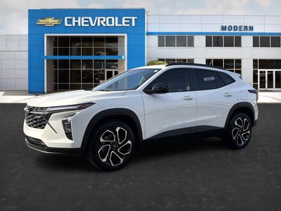 Certified 2025 Chevrolet Trax RS w/ Driver Confidence Package