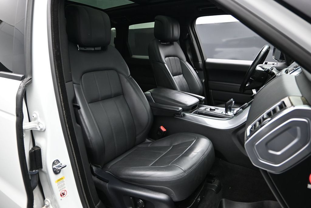 Used 2018 Land Rover Range Rover Sport HSE AWD/4WD image 15
