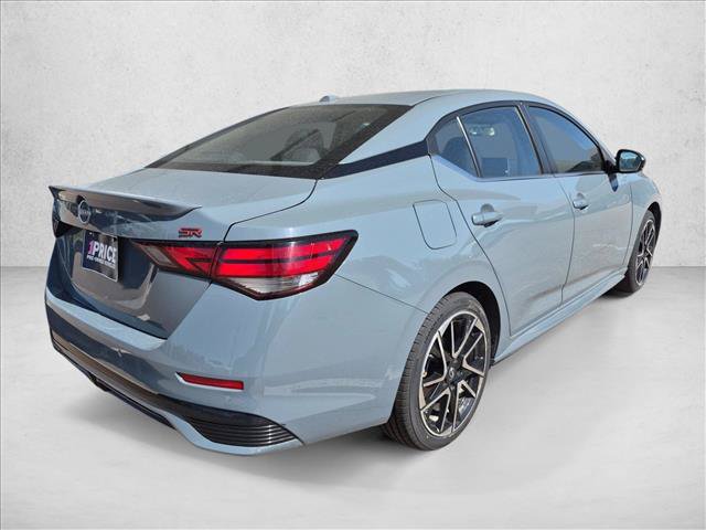 Used 2025 Nissan Sentra SR FWD image 4