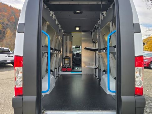 Used 2024 RAM ProMaster 3500 w/ Delivery Van Package image 13