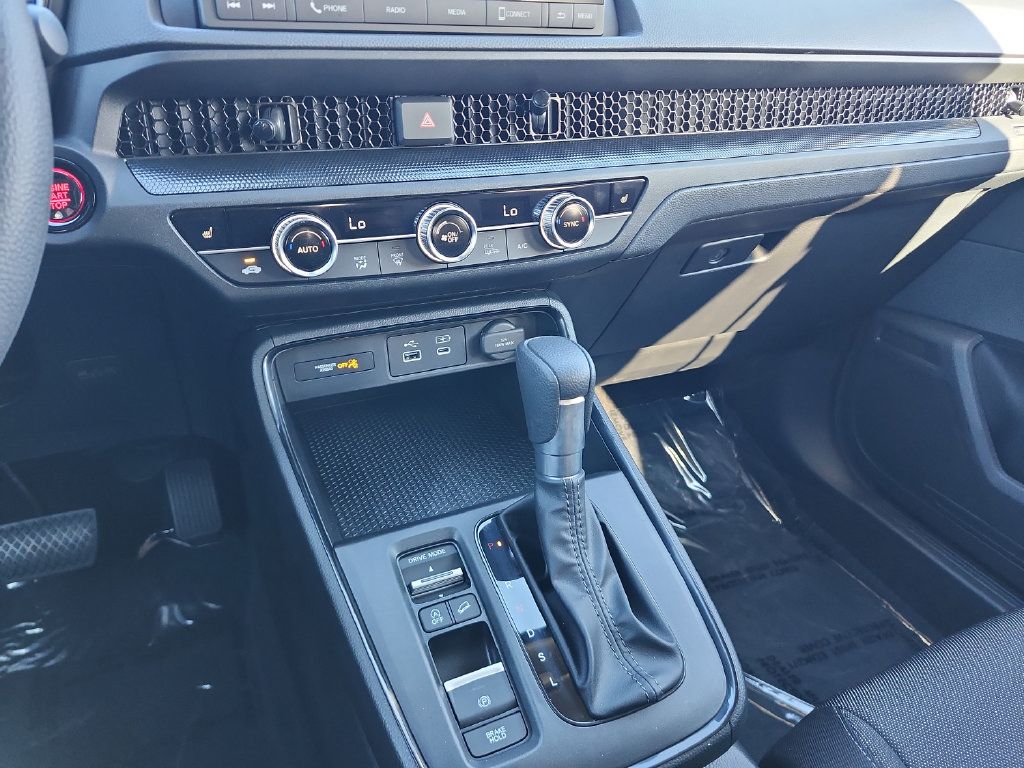 Used 2025 Honda CR-V EX image 29