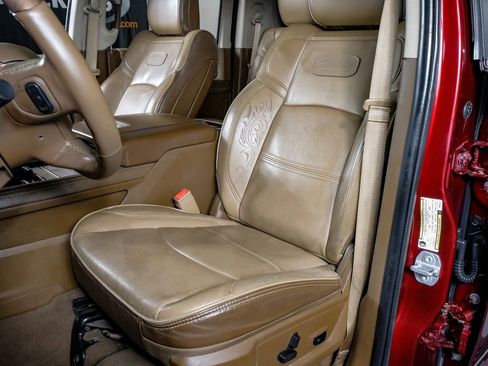 Used 2022 RAM 3500 Limited image 29