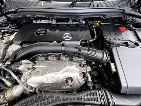 Certified 2023 Mercedes-Benz GLA 250 4MATIC image 9