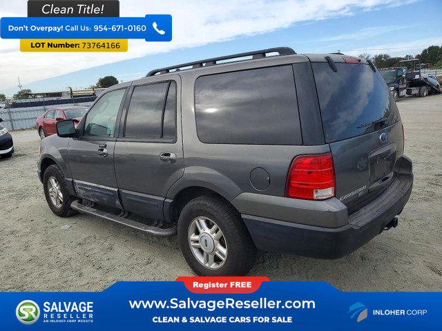 Used 2005 Ford Expedition XLT RWD image 3