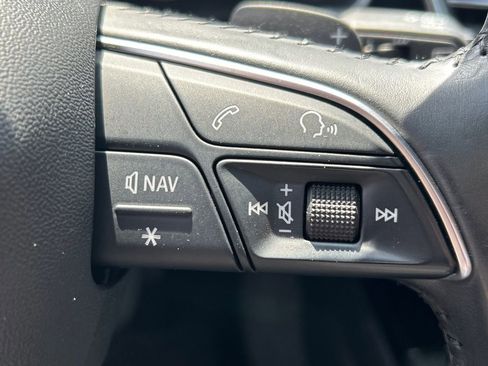 Used 2017 Audi Q7 3.0T Premium Plus w/ Premium Plus Package image 35