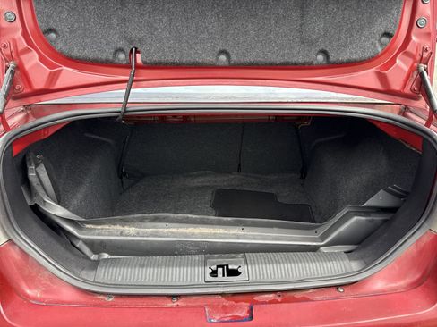 Used 2011 Ford Focus SE image 32