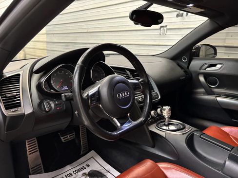 Used 2009 Audi R8 V8 AWD/4WD image 12