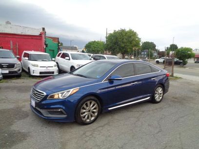 Used 2017 Hyundai Sonata Limited w/ Cargo Package