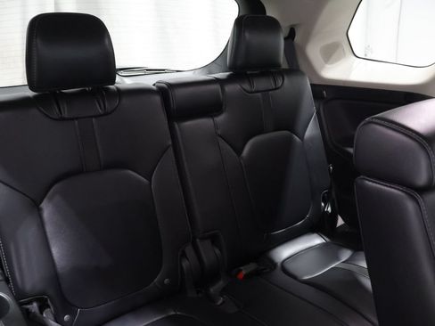Used 2023 Honda Pilot Touring image 23